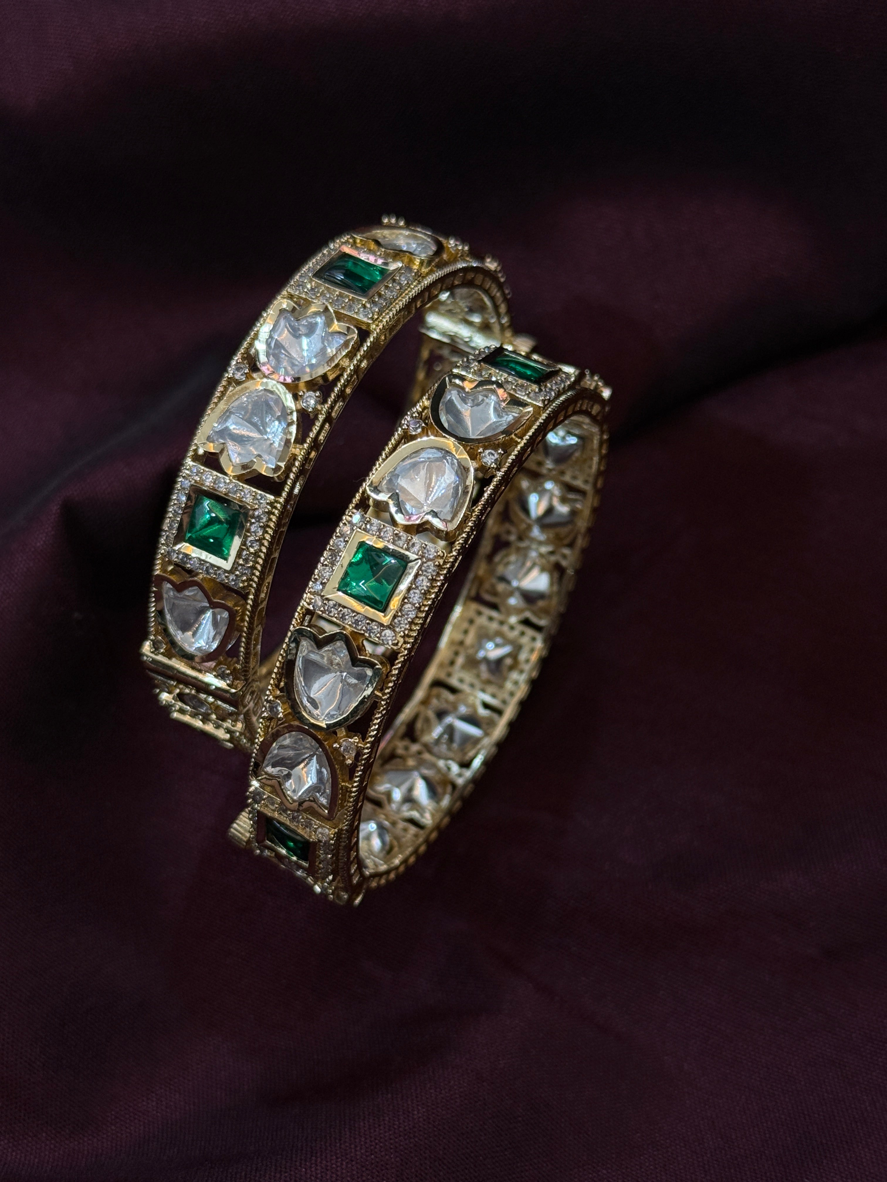 Emerald Glow Kundan Bangles